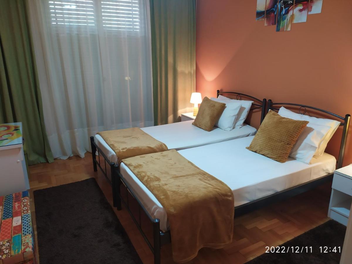 Anna'S Flat No2- 2 Bedroom Apartment 볼로스 외부 사진